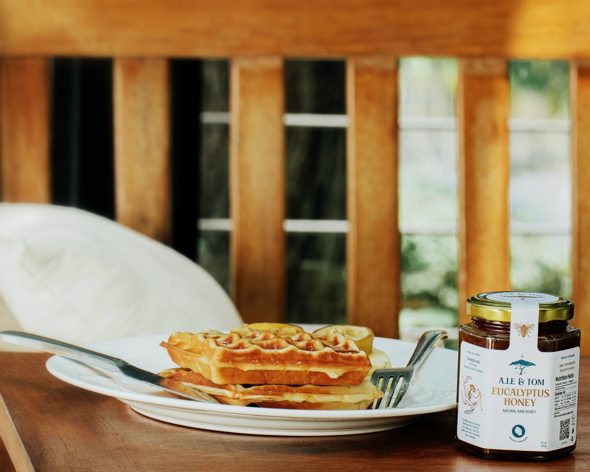 Natural raw organic premium honey from Tanzania, East Africa. A.LE & TOM honey varieties are sustainably sourced honey from small scale beekeepers in Tanzania. Superfood honey with propolis, pollen, antioxidants, and royal jelly.