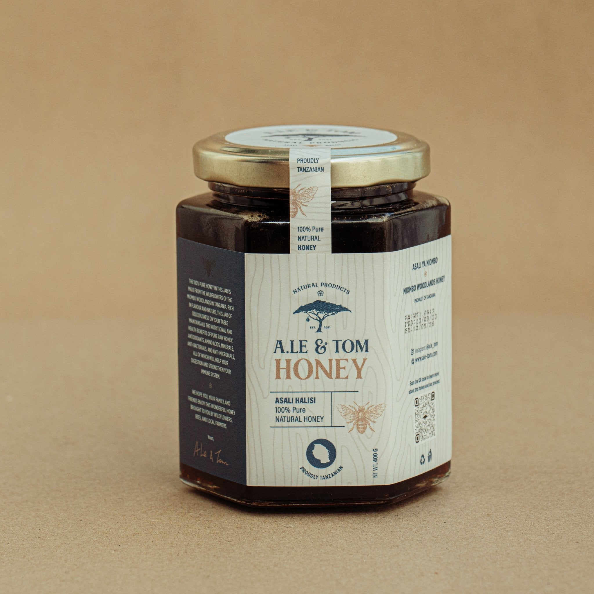 Natural raw organic premium honey from Tanzania, East Africa. A.LE & TOM honey varieties are sustainably sourced honey from small scale beekeepers in Tanzania. Superfood honey with propolis, pollen, antioxidants, and royal jelly.